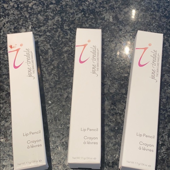 Lip Pencil-Jane Iredale Lip Pencil in Crimson - Picture 2 of 3